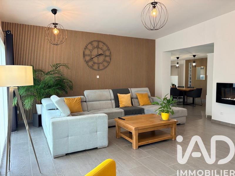 Maison - 163 m² - 6 pièces