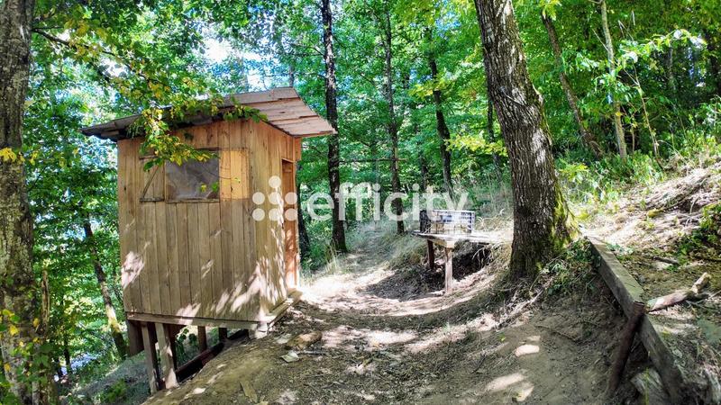 Maison - 121 m² - 6 pièces