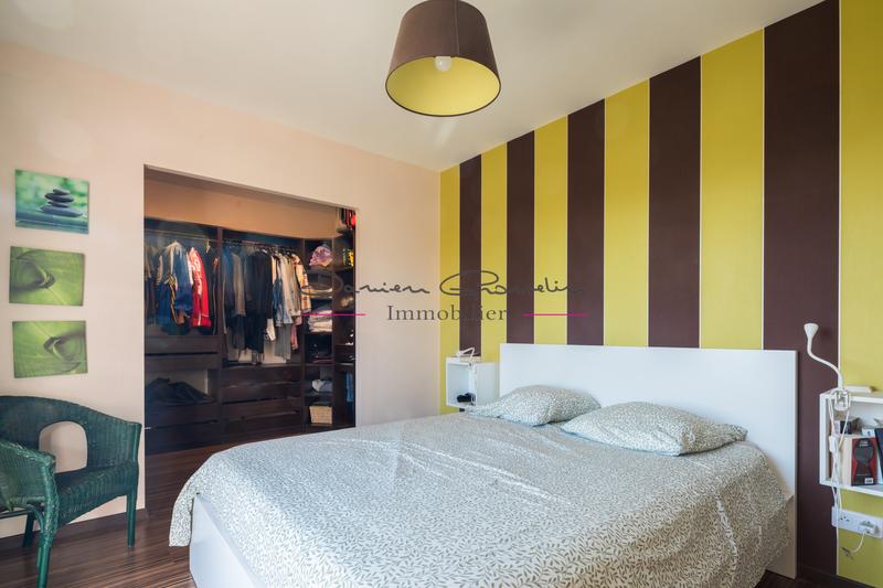 Maison - 141 m² - 7 pièces