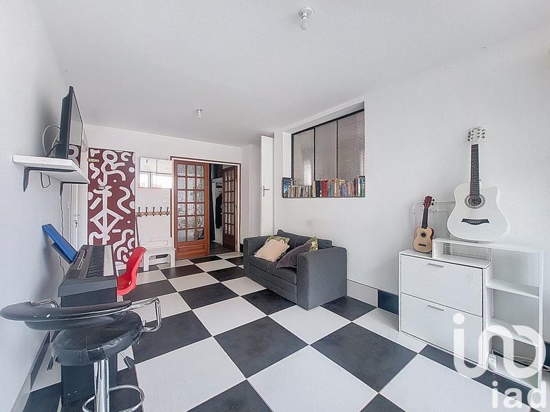 Maison - 152 m² - 9 pièces