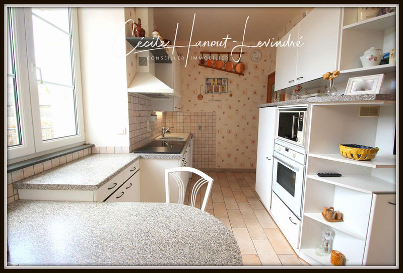 Maison - 174 m² - 8 pièces