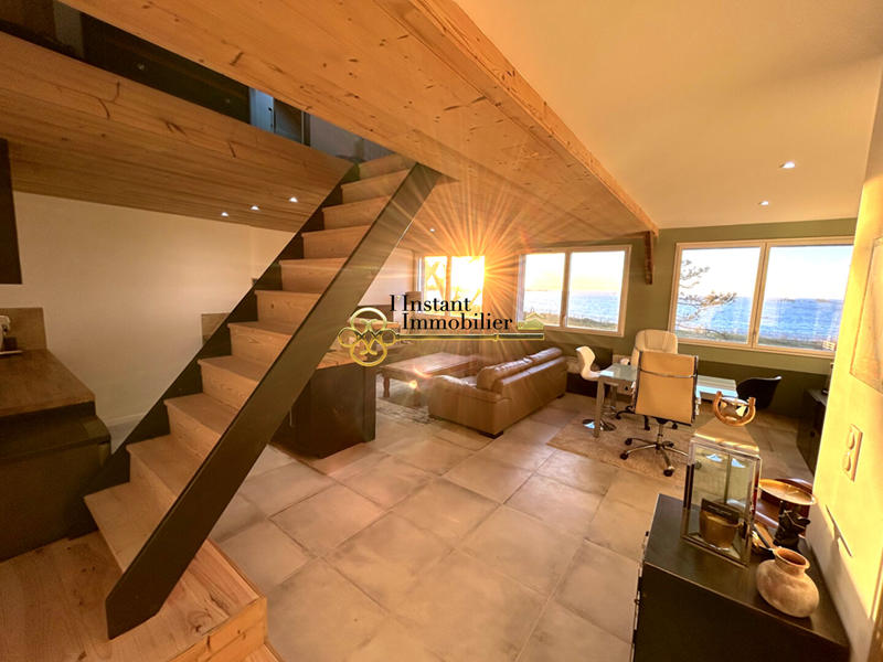 Appartement - 80 m² - 2 pièces