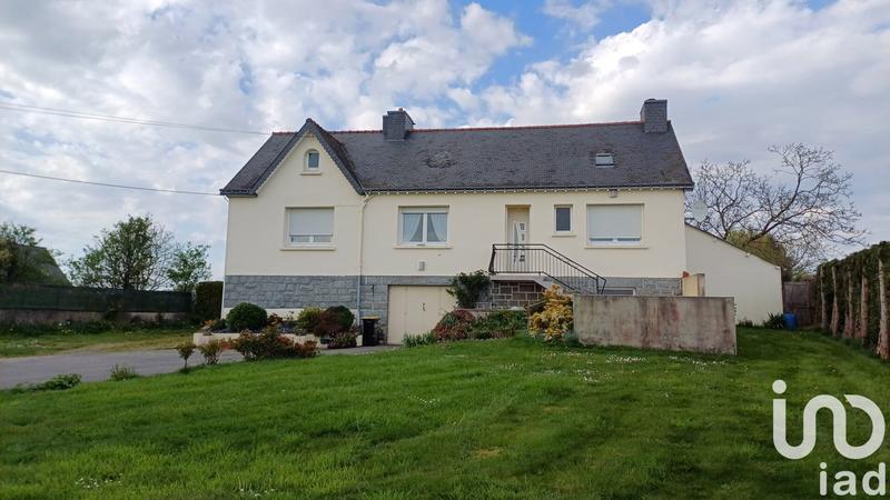 Maison - 126 m² - 8 pièces