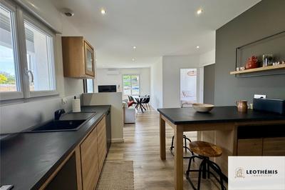 Maison - 65 m² - 3 pièces