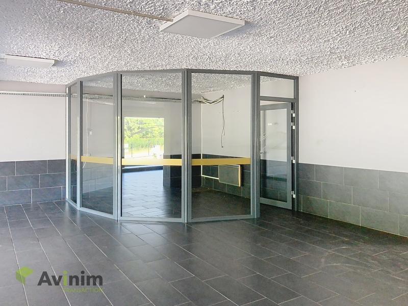 Local commercial - 1 000 m²