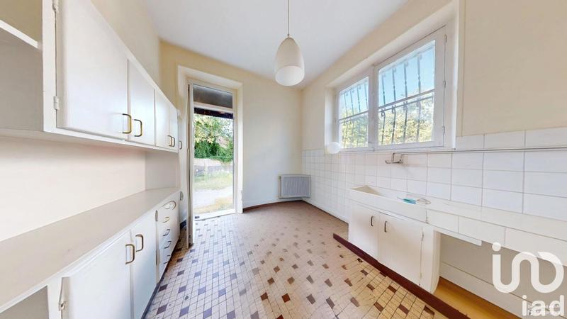 Maison - 102 m² - 5 pièces