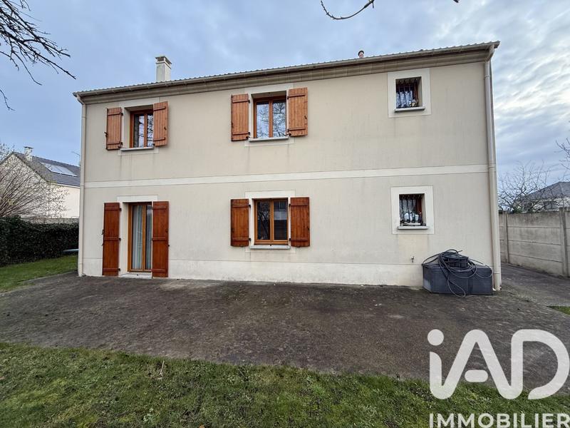Maison - 120 m² - 6 pièces