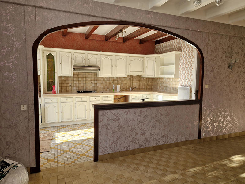 Maison - 213 m² - 8 pièces