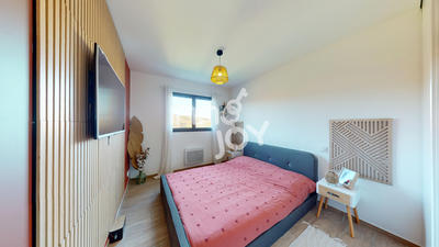 Maison - 83 m² - 4 pièces