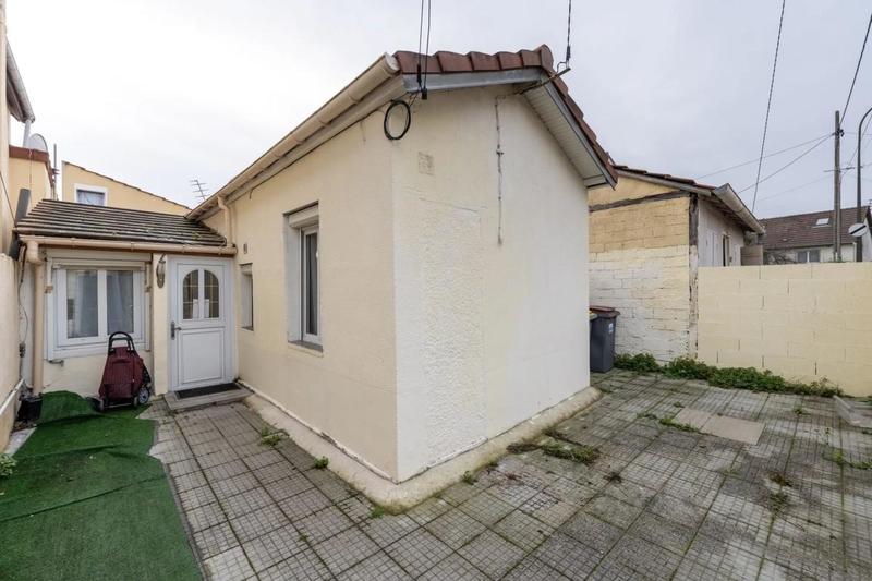 Maison - 131 m² - 6 pièces