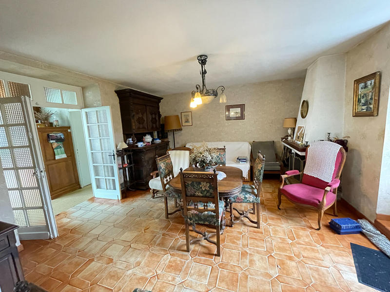 Maison - 93 m² - 5 pièces