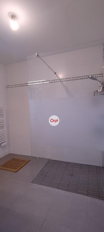 Maison - 99 m² - 4 pièces