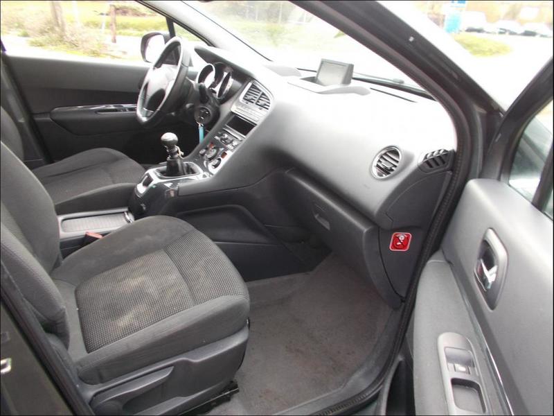 Peugeot 5008 2.0 B-Hdi 150 Cv Allure 5 Pl