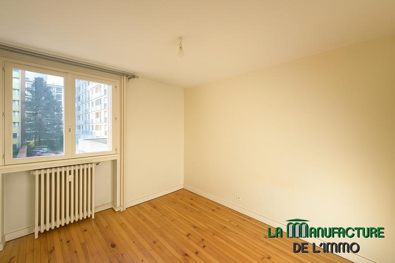 Appartement - 70 m² - 4 pièces
