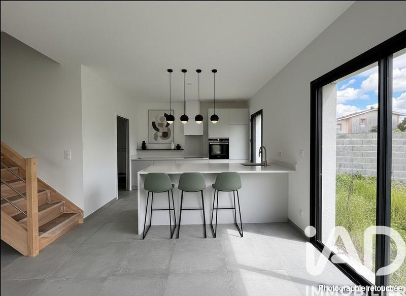 Maison - 131 m² - 5 pièces