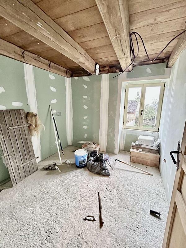 Maison traditionnelle - 220 m² - 10 pièces