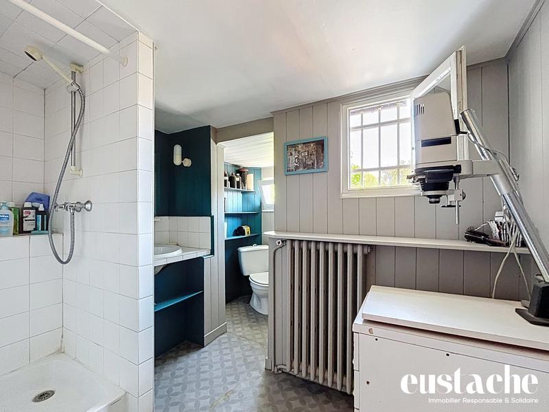 Maison ancienne - 194 m² - 7 pièces