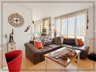 Appartement - 71 m² - 4 pièces