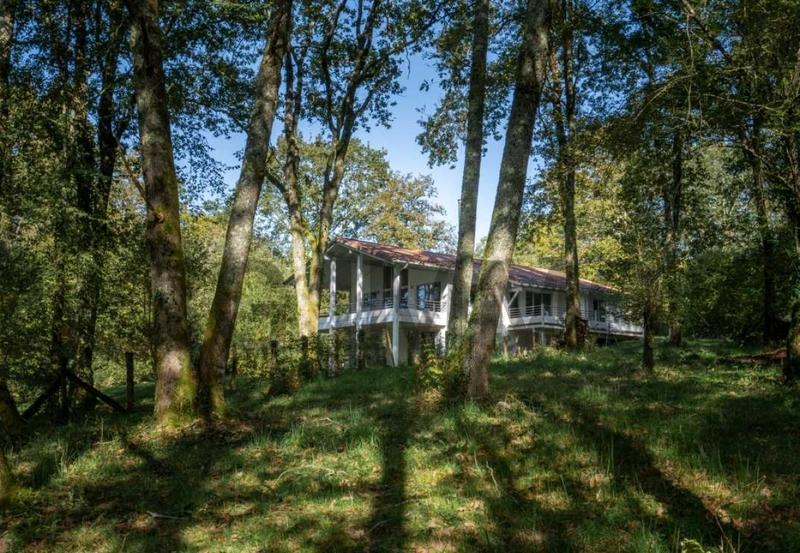 Maison - 181 m² - 5 pièces