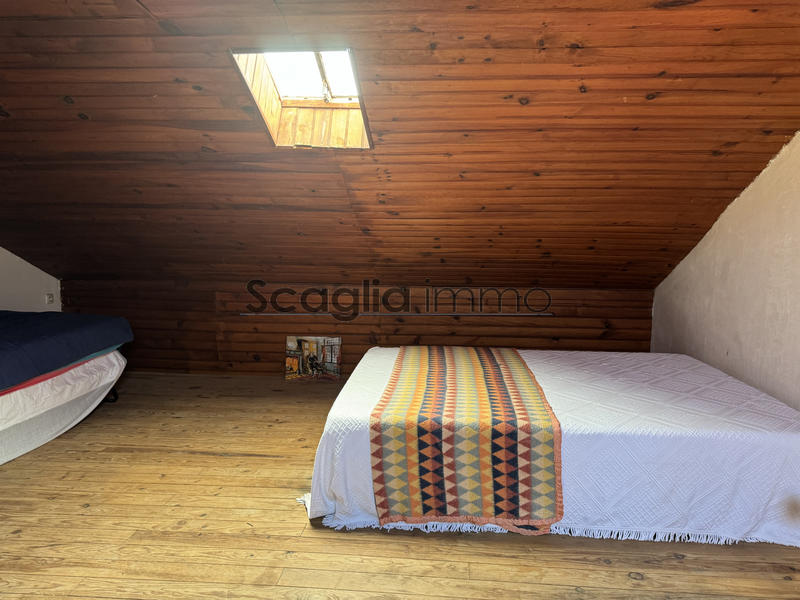 Maison - 140 m² - 4 pièces