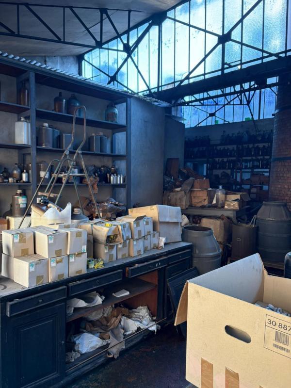 Entrepôt - 28 pièces