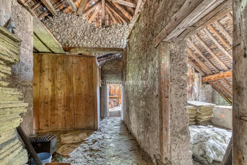 Maison - 500 m² - 10 pièces