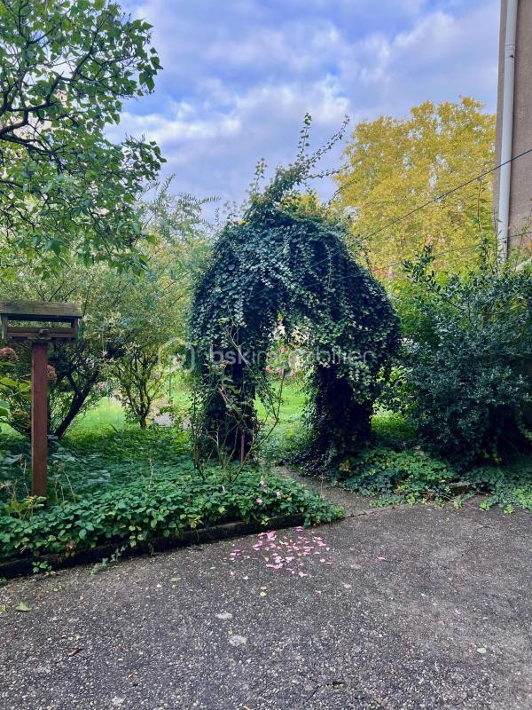 Appartement bourgeois - 103 m² - 4 pièces