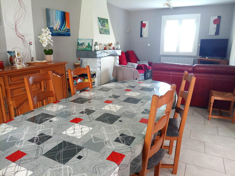 Maison - 137 m² - 7 pièces