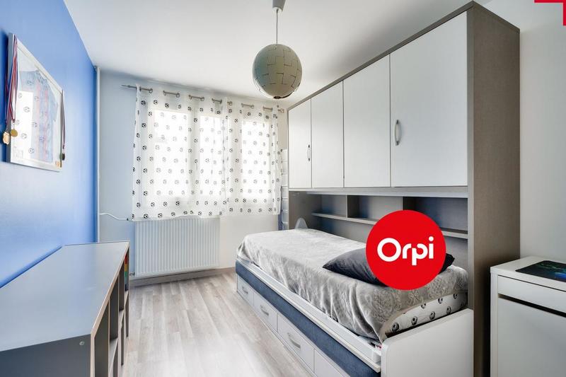 Appartement - 90 m² - 4 pièces