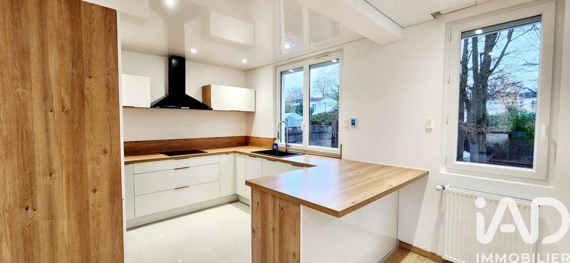 Maison - 66 m² - 5 pièces