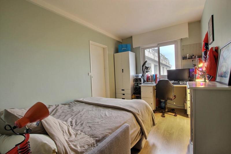 Appartement - 137 m² - 7 pièces