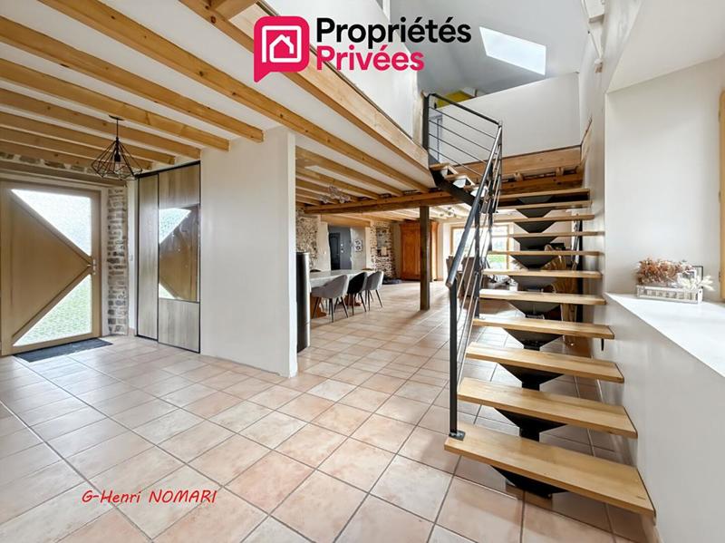 Maison - 165 m² - 7 pièces