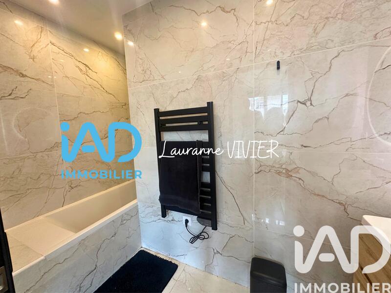 Maison de ville - 138 m² - 6 pièces