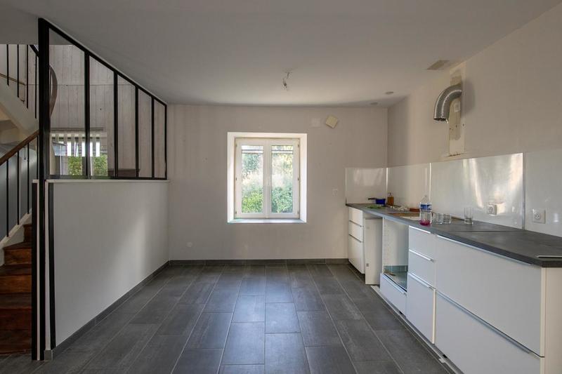 Maison - 101 m² - 1 pièce