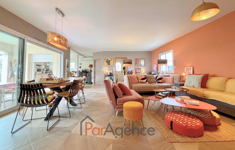 Maison - 146 m² - 5 pièces