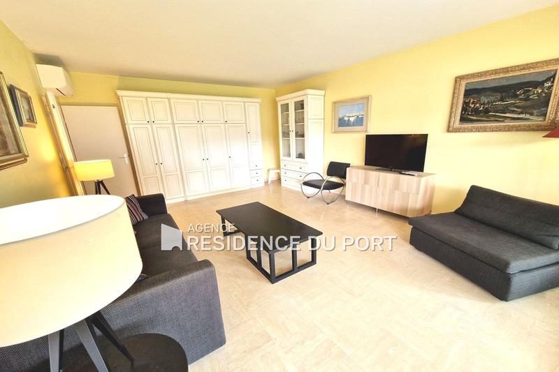 Appartement - 70 m² - 2 pièces