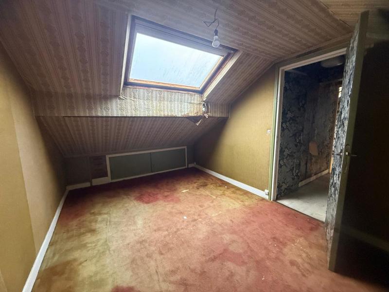 Maison - 81 m² - 5 pièces