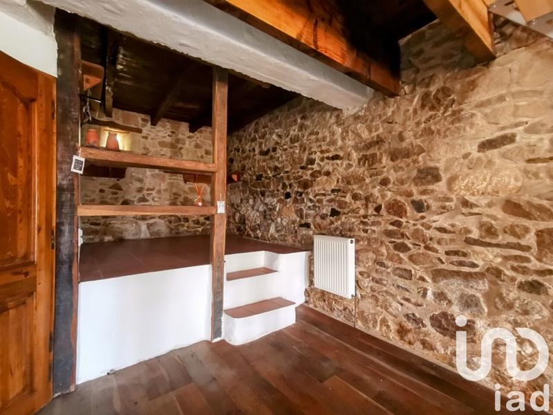 Maison - 210 m² - 3 pièces