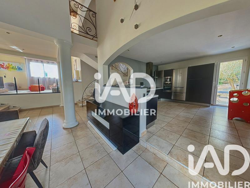 Maison de maîtres - 170 m² - 7 pièces