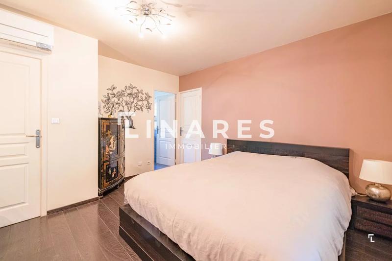 Maison - 162 m² - 5 pièces