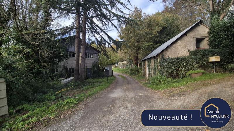 Maison ancienne - 1 009 m² - 1 pièce