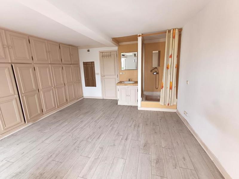 Maison - 153 m² - 7 pièces