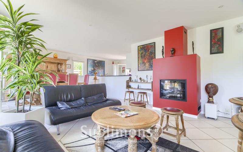 Maison - 140 m² - 7 pièces