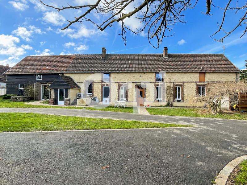 Longère - 210 m² - 6 pièces