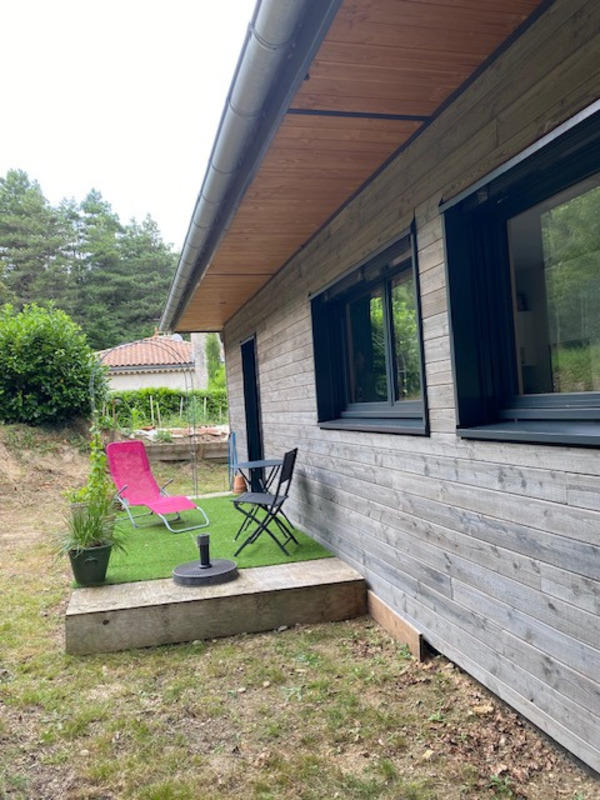 Maison de bois - 218 m² - 7 pièces