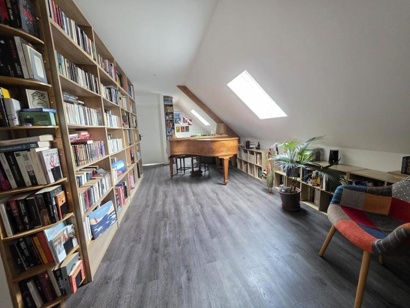 Maison ancienne - 220 m² - 7 pièces