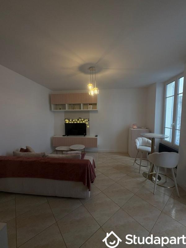 Appartement - 30 m² - 2 pièces