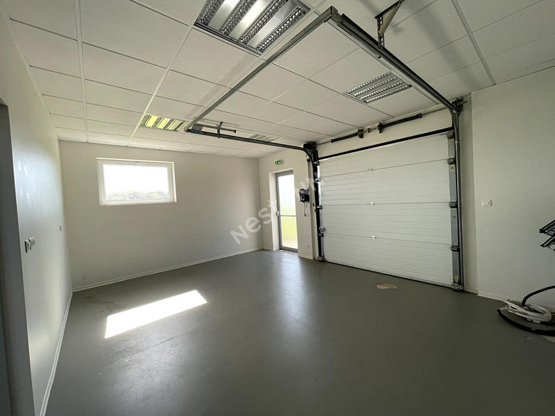 Local commercial - 476 m²