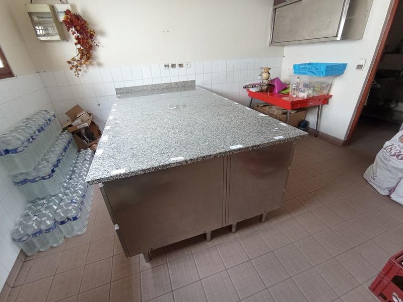 Immeuble - 250 m² - 12 pièces