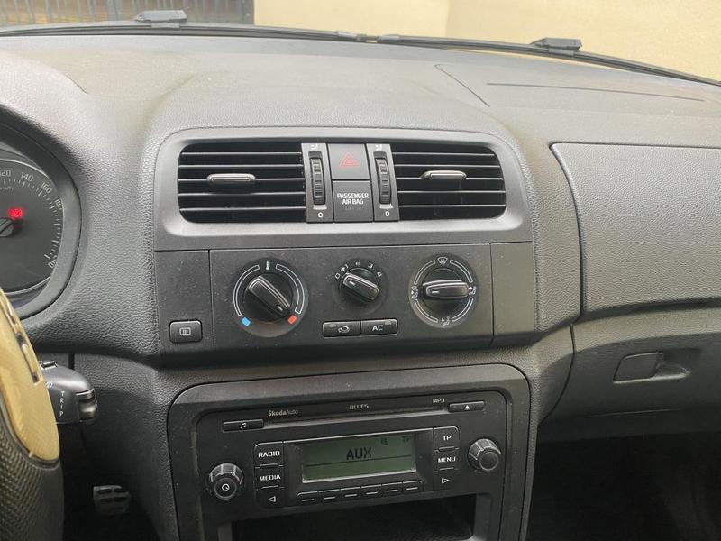 Skoda Fabia Phase II Tdi 90 Ch Monte-Carlo